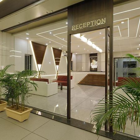 Hotel Decent Unjha Zewnętrze zdjęcie